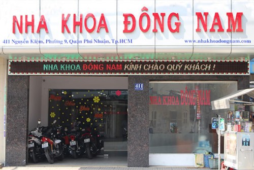 nha khoa dong nam nguyen kiem quan phu nhuan co tot khong 01